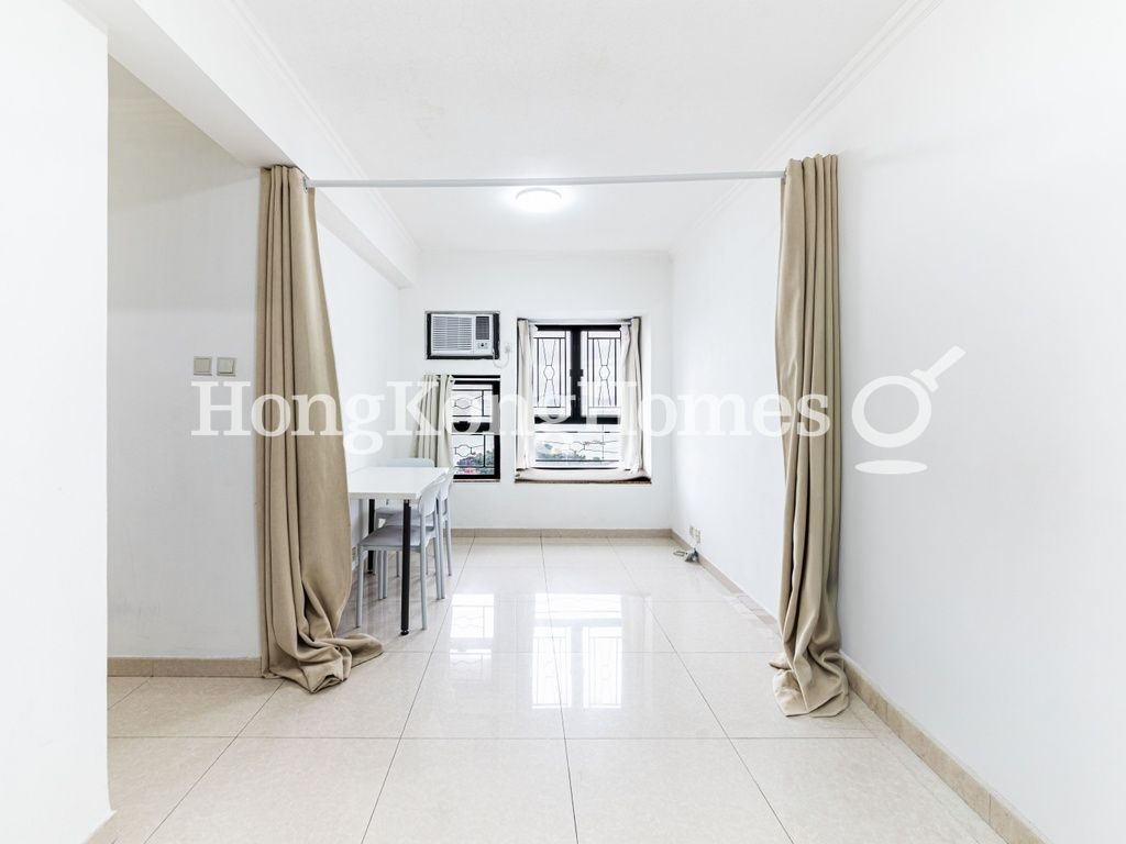 Living and Dining Room — Yick Fung Garden - Block A, Western / Kennedy Town