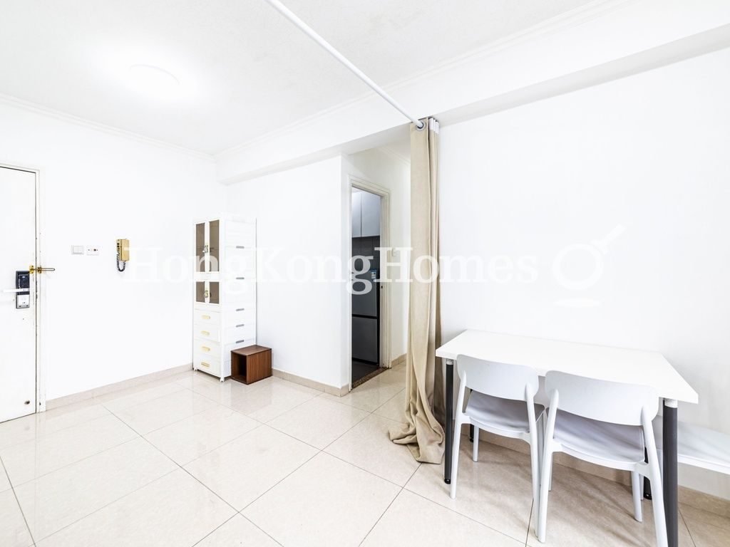 Living and Dining Room — Yick Fung Garden - Block A, Western / Kennedy Town