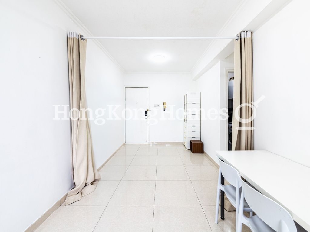 Living and Dining Room — Yick Fung Garden - Block A, Western / Kennedy Town