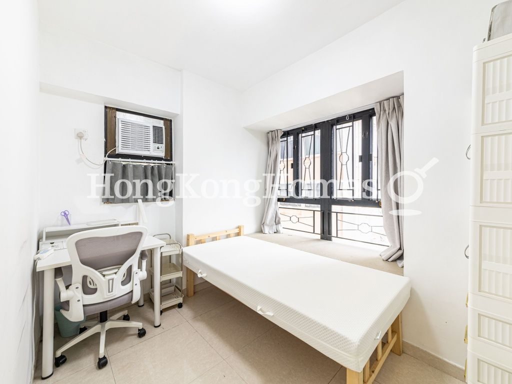 Master Bedroom — Yick Fung Garden - Block A, Western / Kennedy Town