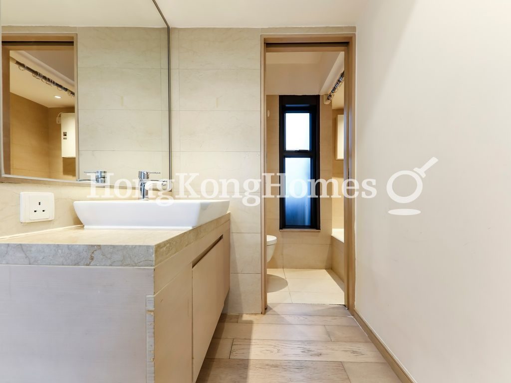 Bathroom — Altro, Sai Ying Pun