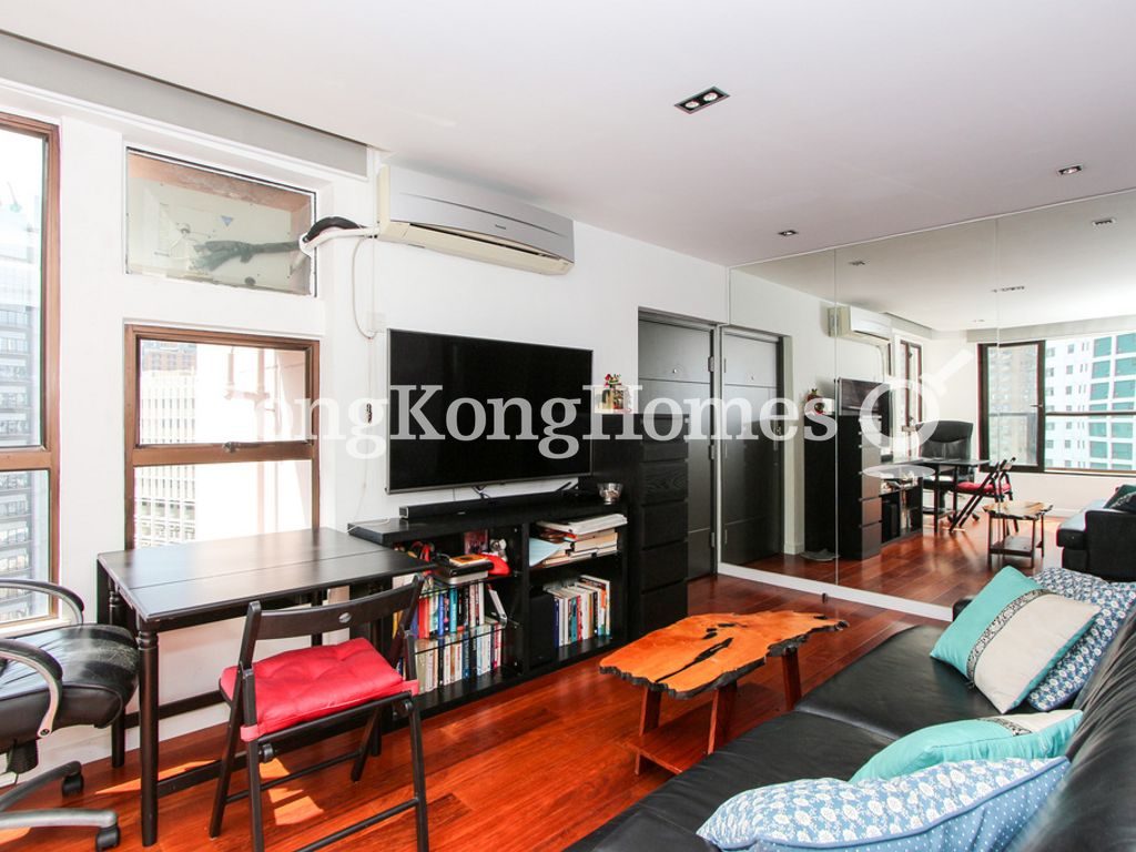 Living and Dining Room — Smiling Court, Mid-levels West