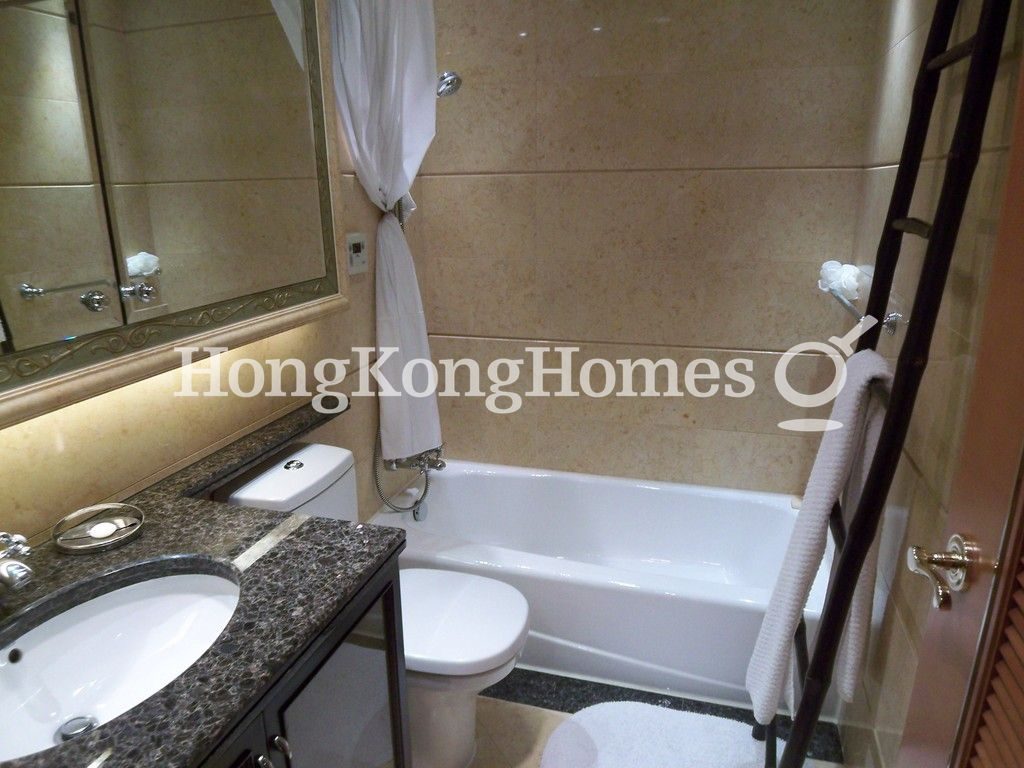 Guest Bathroom — The Arch - Block 2A (Moon Tower), Tsim Sha Tsui