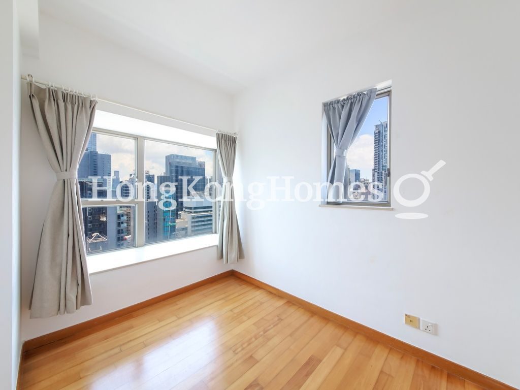 Master Bedroom — The Zenith - Block 3, Wan Chai