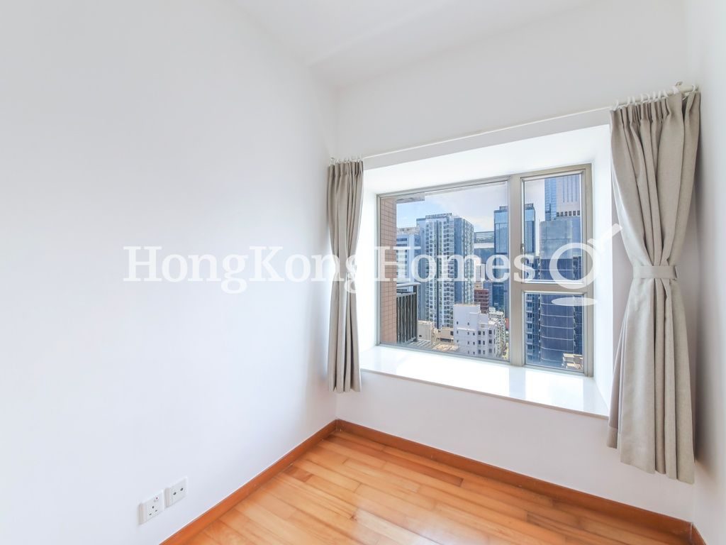 Master Bedroom — The Zenith - Block 3, Wan Chai