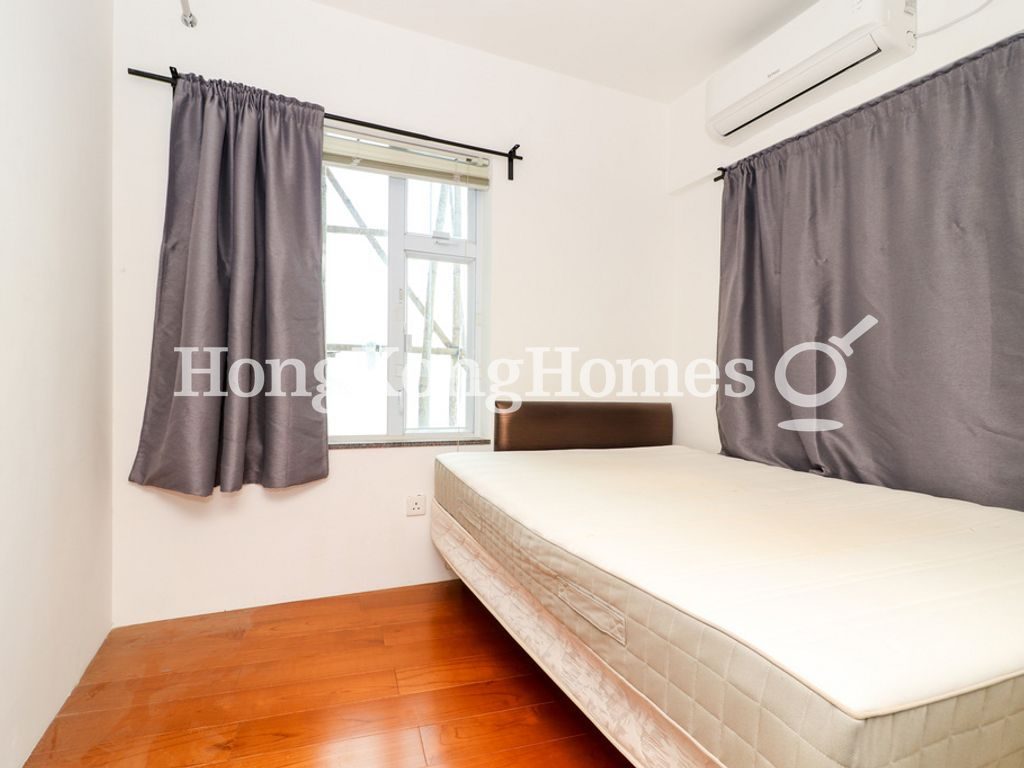 Sleeping Area — Pearl City Mansion, Causeway Bay