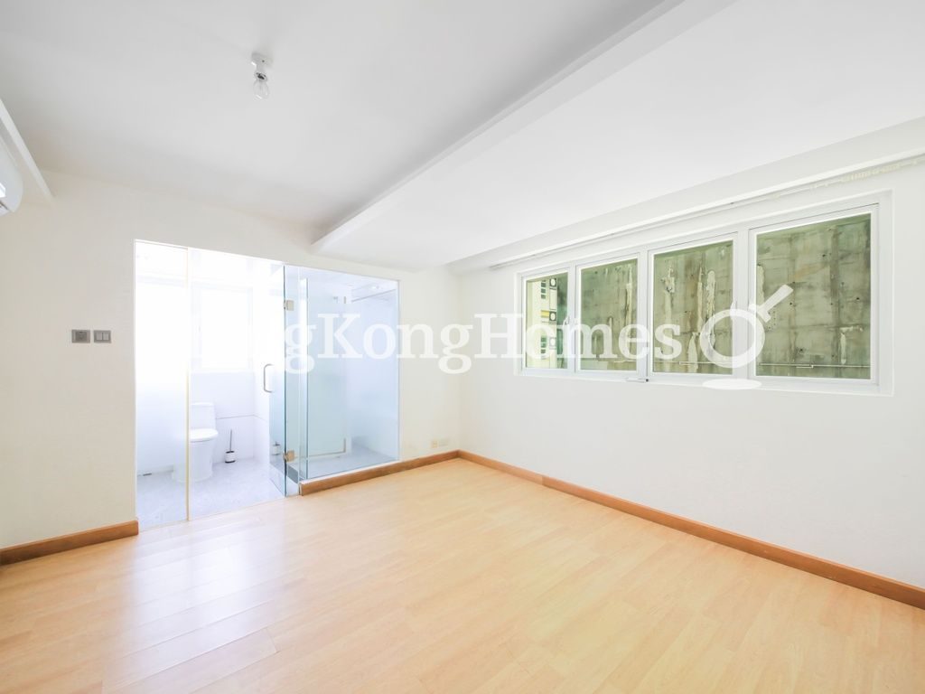 Master Bedroom — Villa Cecil - Phase II Block 2, Pokfulam
