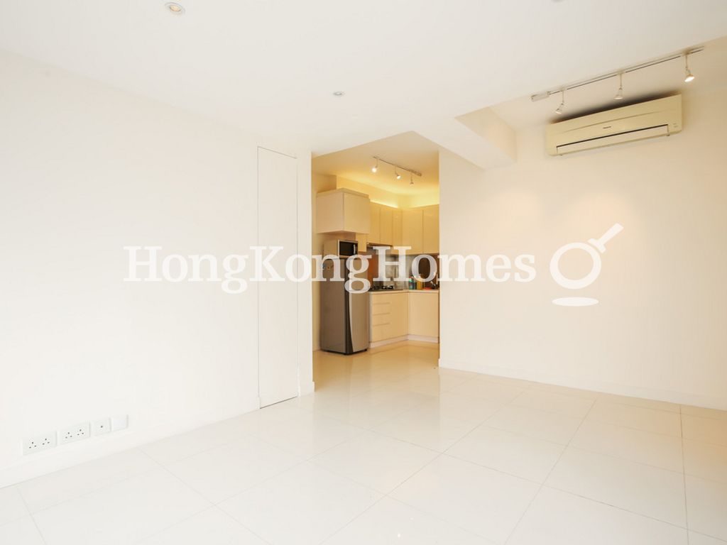 Living and Dining Room — Bic Wah Court, Western / Kennedy Town
