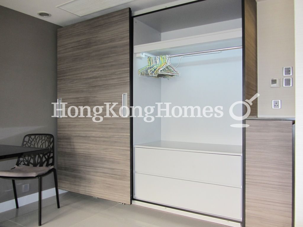 Built-in Wardrobe in Studio — Convention Plaza Apartments, Wan Chai