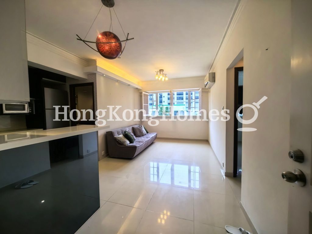 Living and Dining Room — Bonham Crest, Mid-levels West