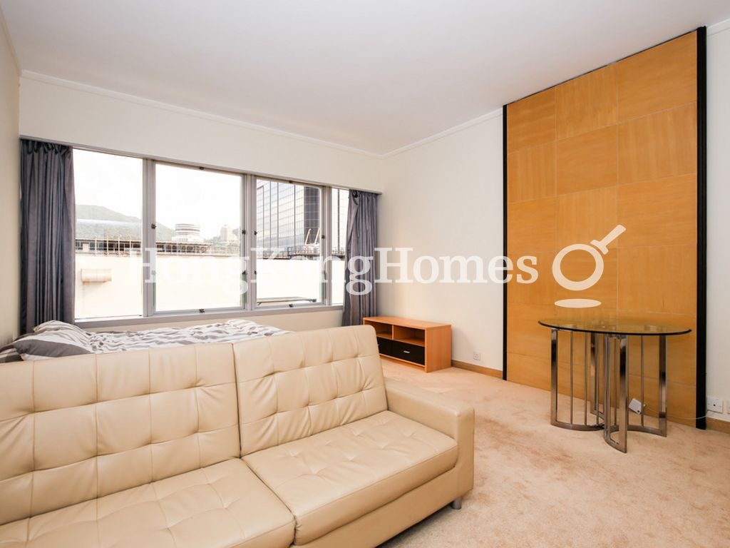 Studio — Convention Plaza Apartments, Wan Chai