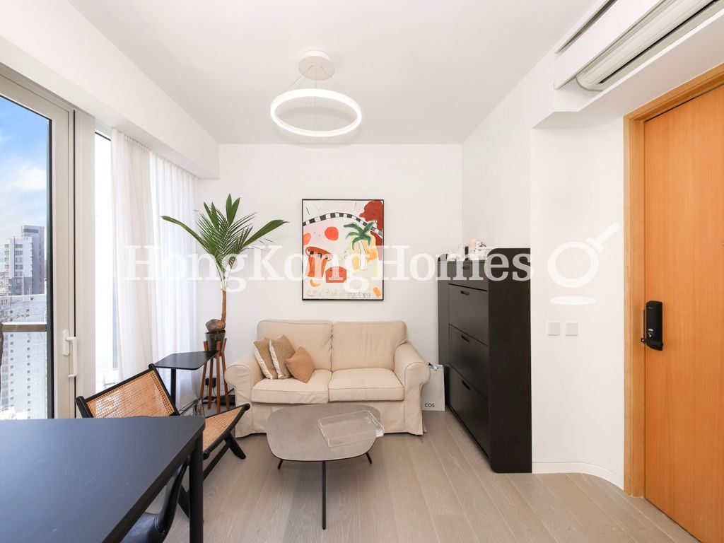 Living and Dining Room — 28 Aberdeen St., Central