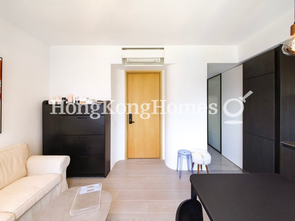Living and Dining Room — 28 Aberdeen St., Central