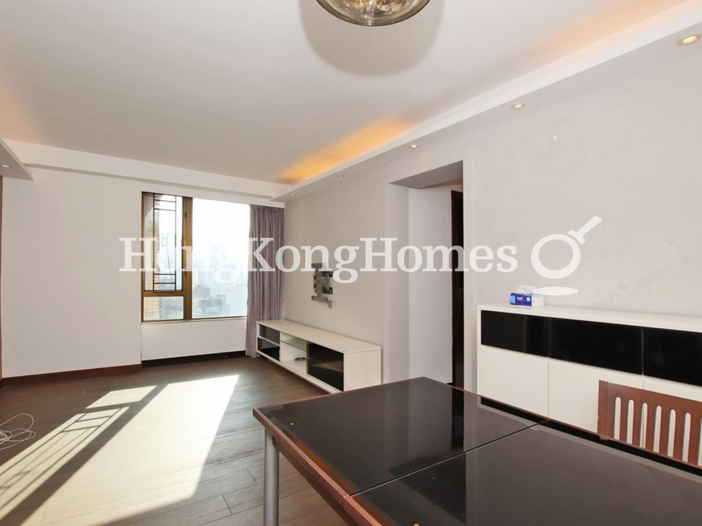 Living and Dining Room — Fortress Garden-Fu Wai Court, North Point Hill