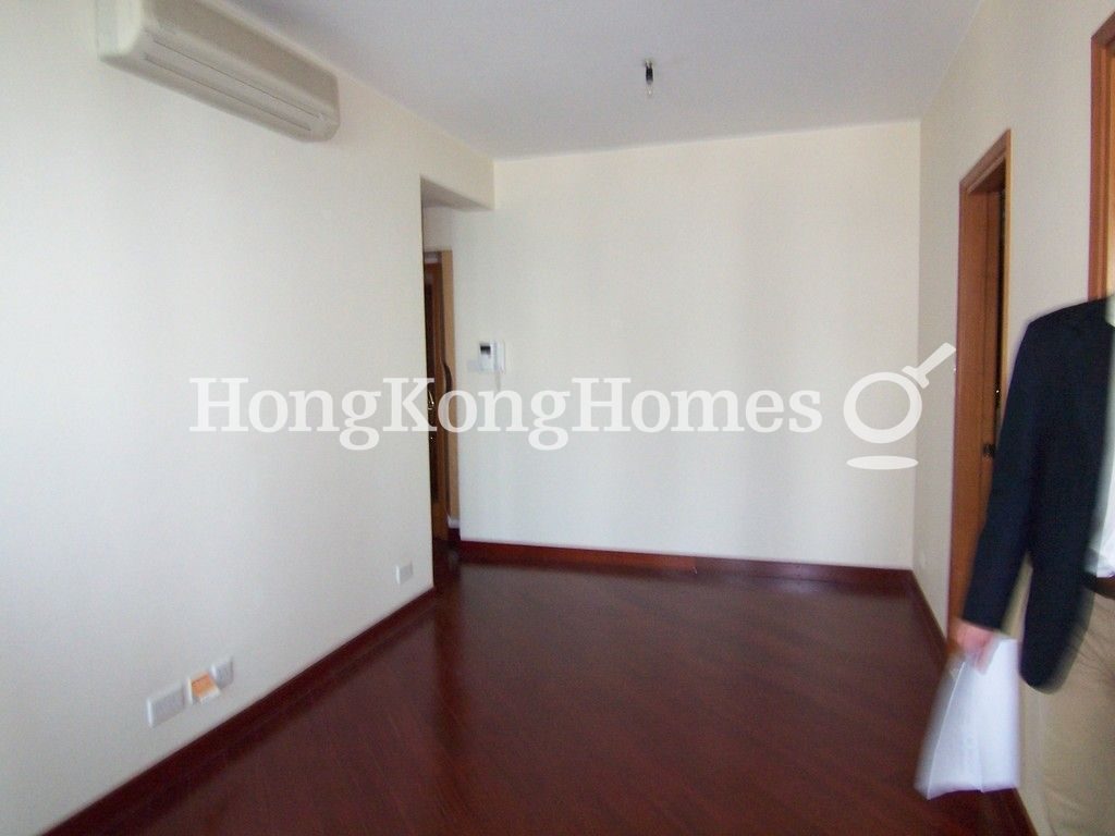 Living and Dining Room — The Arch - Block 2A (Moon Tower), Tsim Sha Tsui