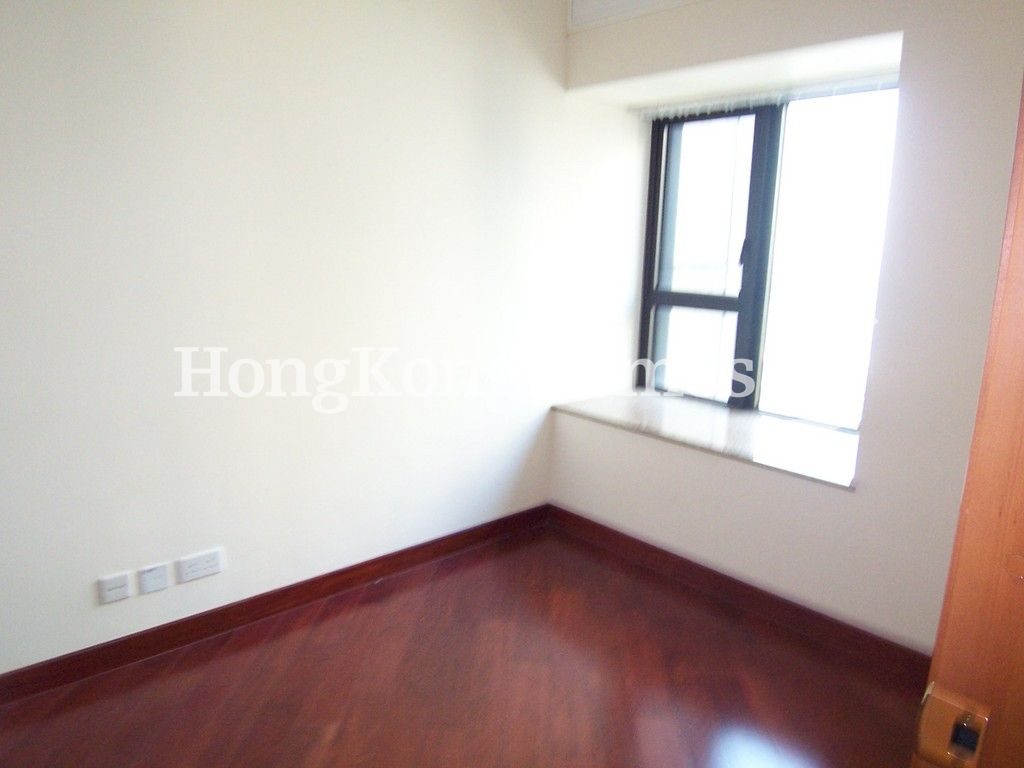 Master Bedroom — The Arch - Block 2A (Moon Tower), Tsim Sha Tsui
