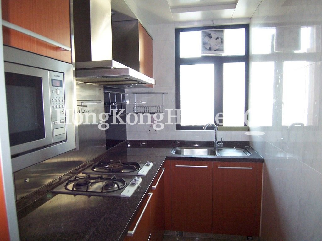 Kitchen — The Arch - Block 2A (Moon Tower), Tsim Sha Tsui