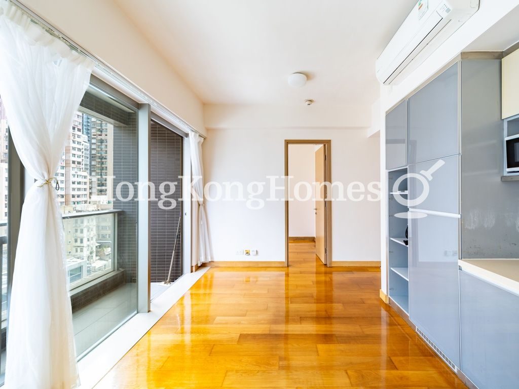 Living and Dining Room — Island Crest - Tower 2, Sai Ying Pun