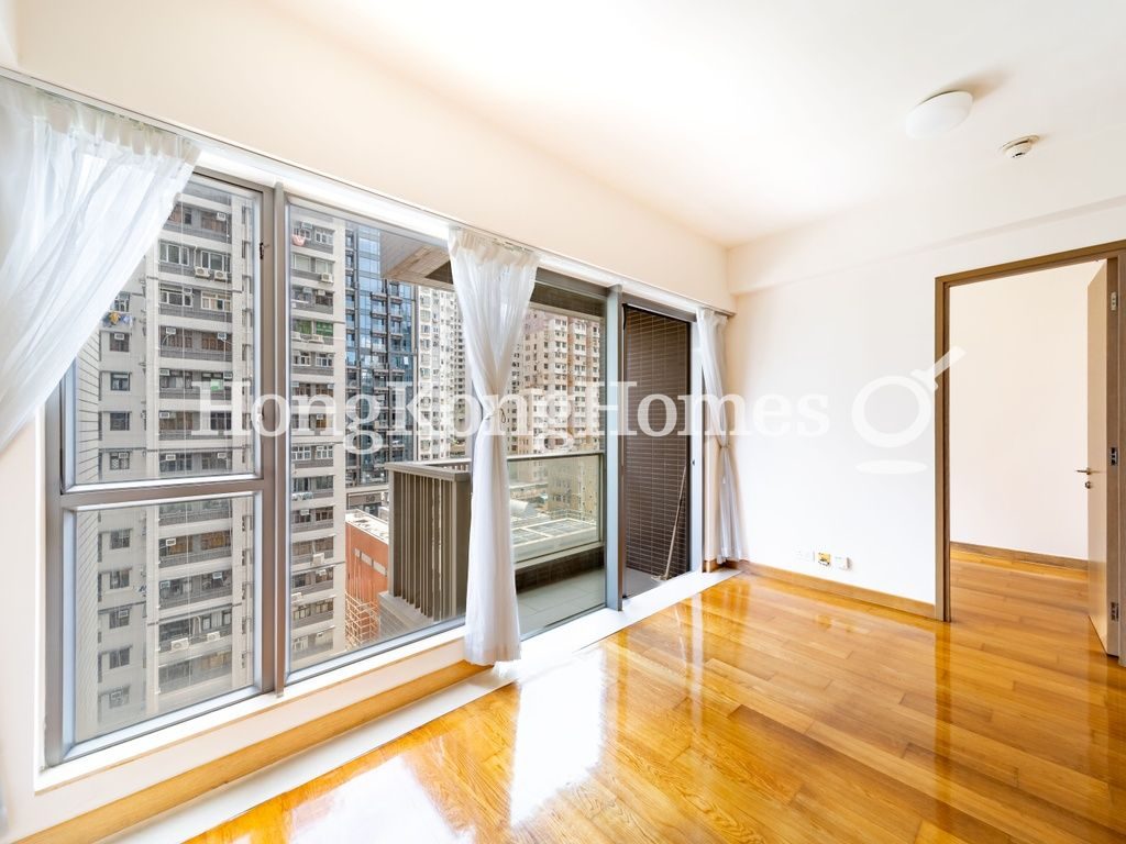 Living and Dining Room — Island Crest - Tower 2, Sai Ying Pun