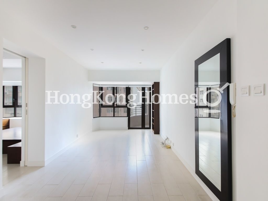 Living and Dining Room — Bel Mount Garden, Central