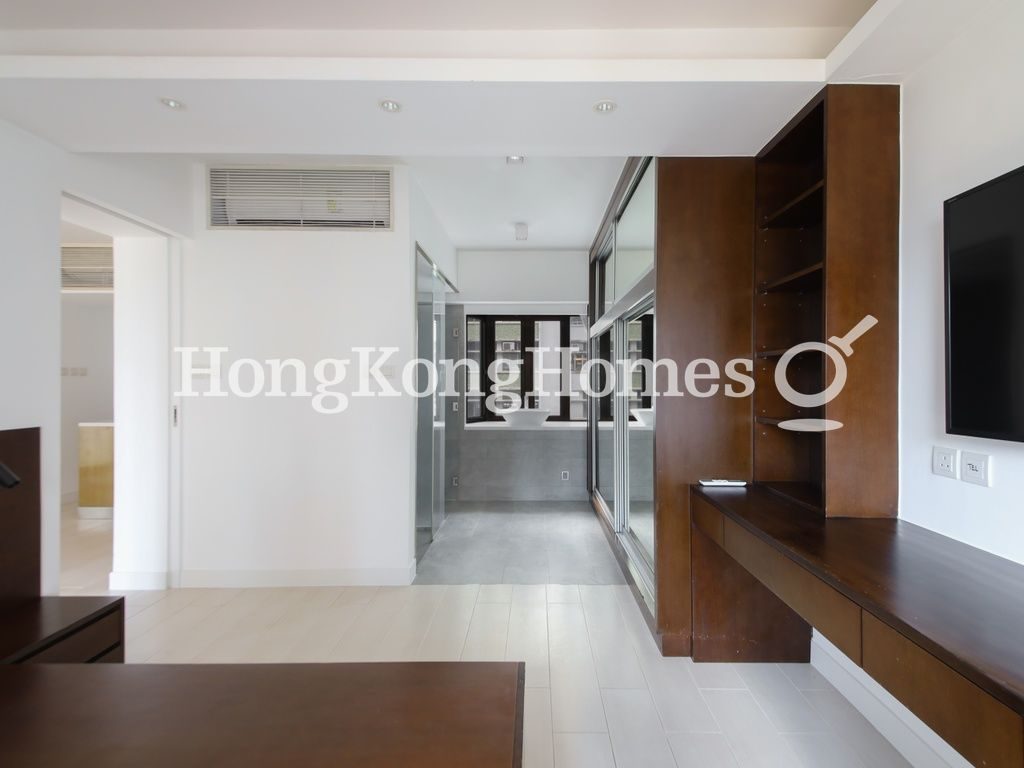 Bedroom — Bel Mount Garden, Central