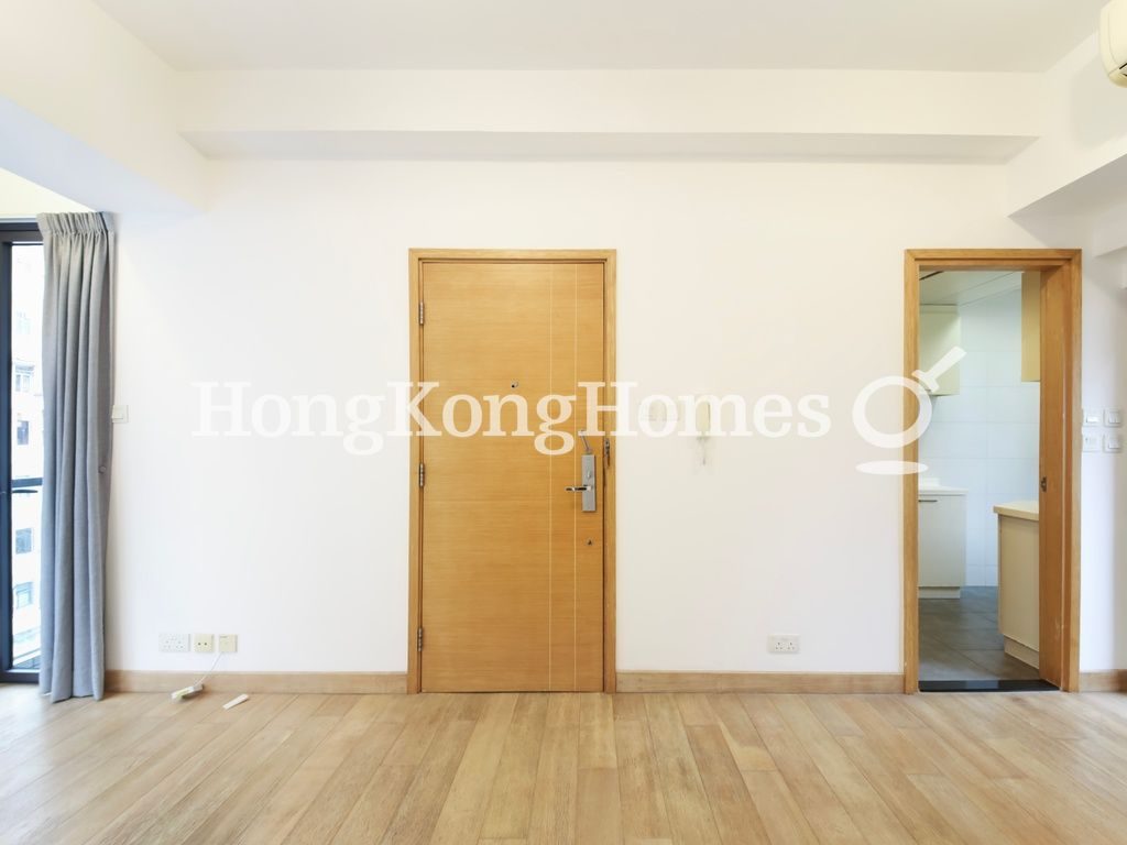 Living and Dining Room — High Park 99, Sai Ying Pun