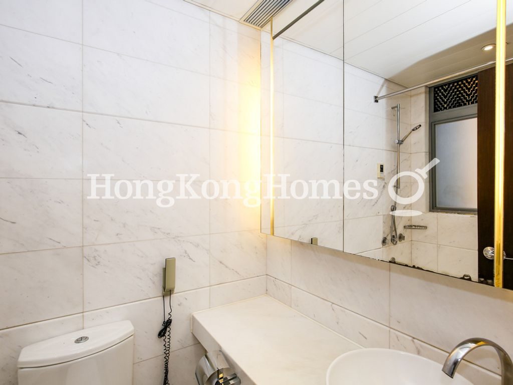 Guest Bathroom — One Pacific Heights, Sheung Wan