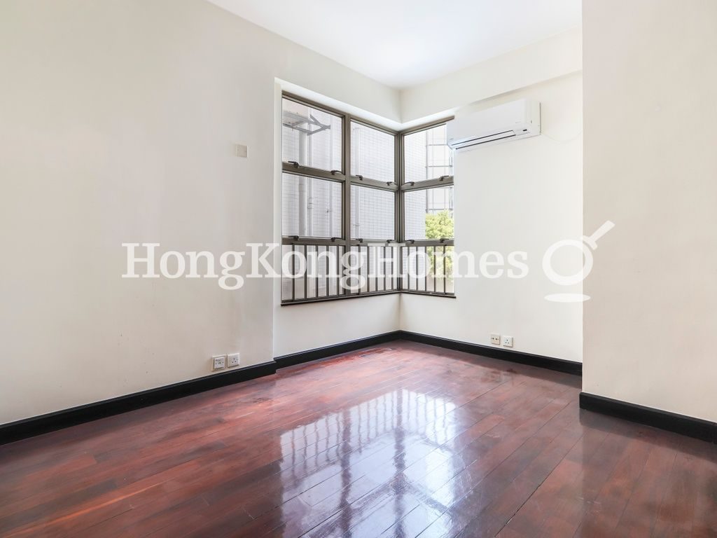 Master Bedroom — The Regalis, Pokfulam
