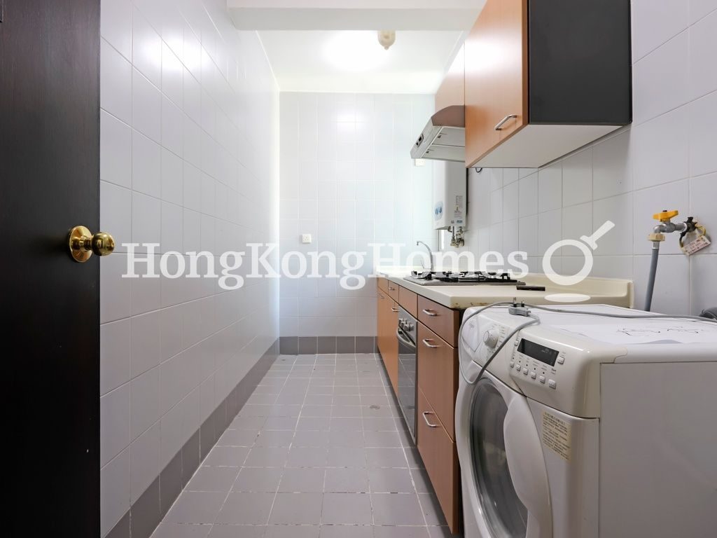 Kitchen — The Regalis, Pokfulam