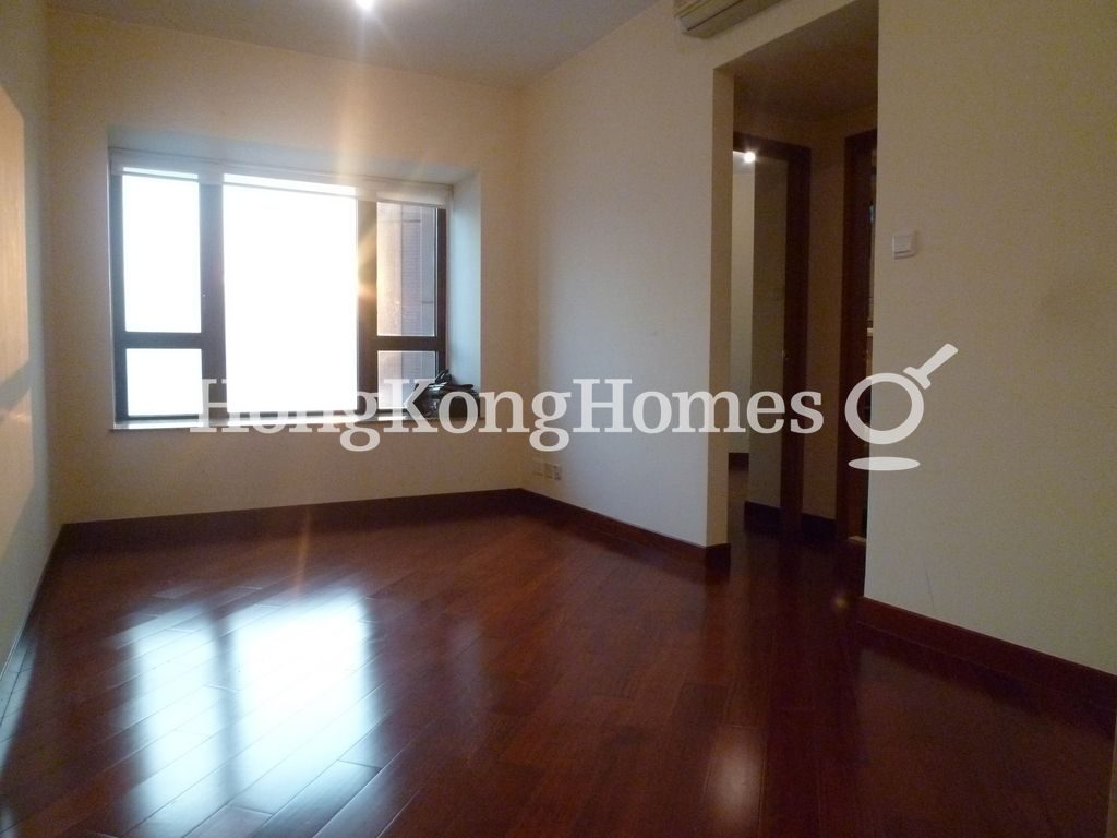 Living and Dining Room — The Arch - Block 1A (Sun Tower), Tsim Sha Tsui