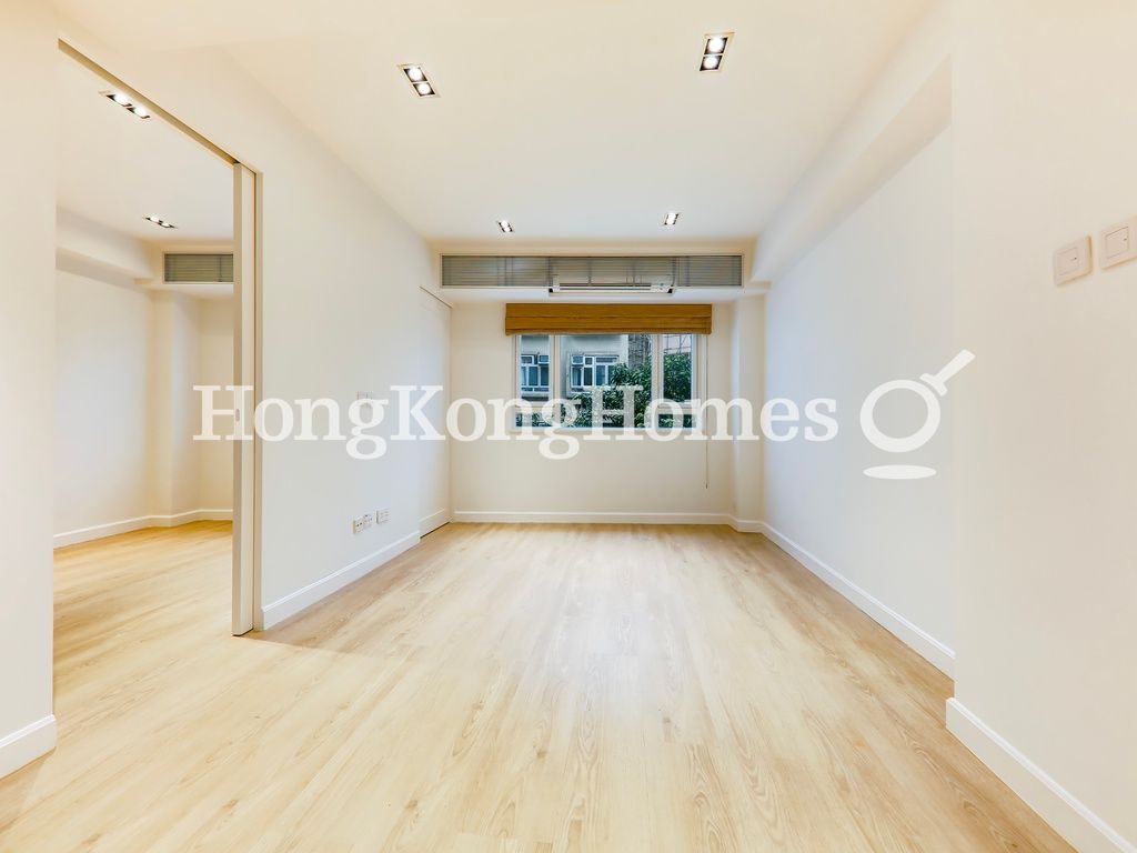 Living and Dining Room — Kin Yuen Mansion, Mid-levels West