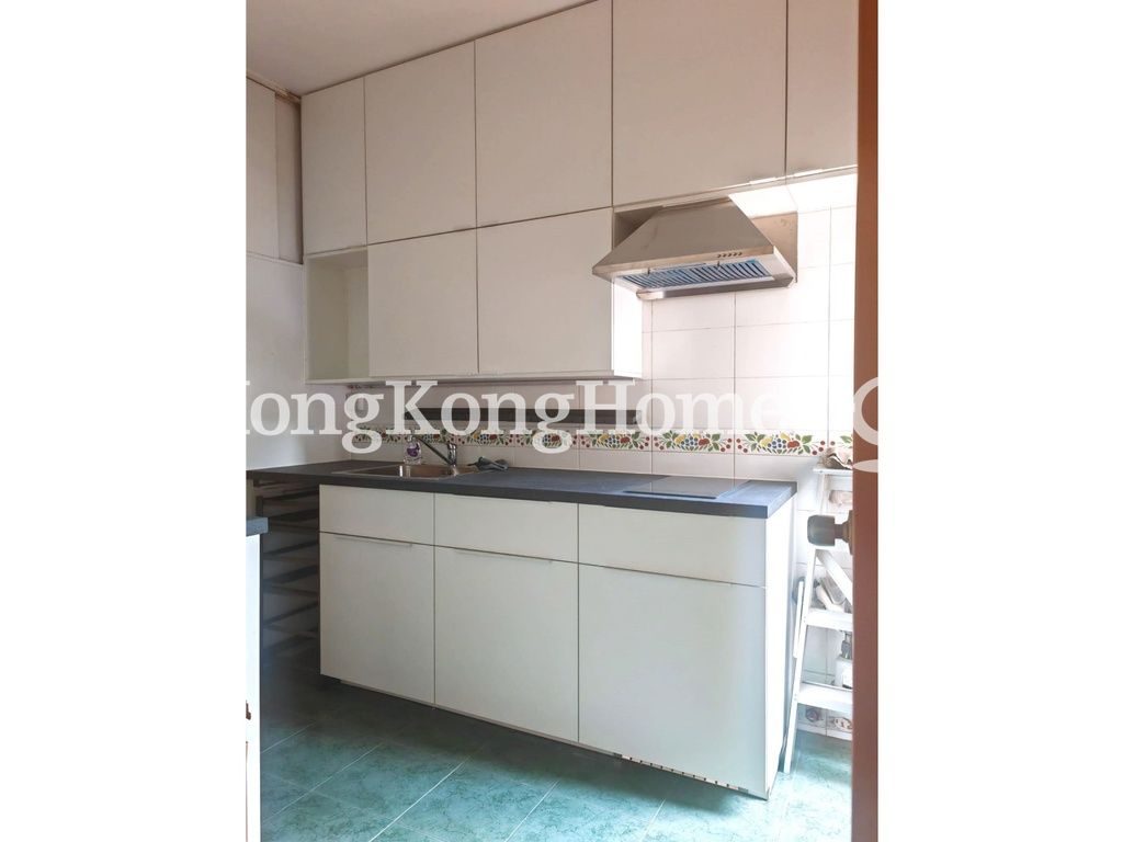 Kitchen — Carlton Court, Kowloon Tong