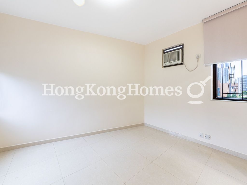 Master Bedroom — Yar Chee Villas - Block L6, Pokfulam