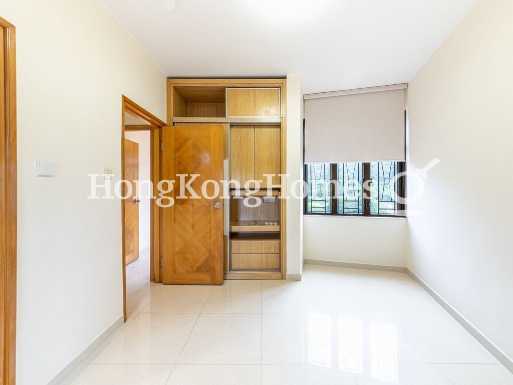 Master Bedroom — Yar Chee Villas - Block L6, Pokfulam
