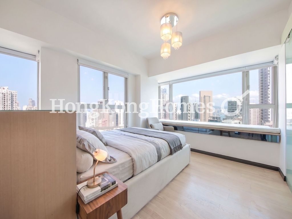 Master Bedroom — Centre Place, Sai Ying Pun