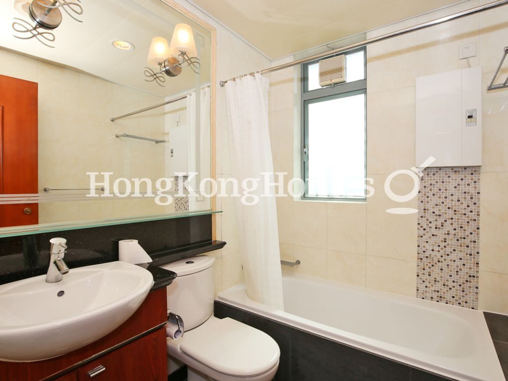 Master Bathroom — Park Road, 2, Mid-levels West