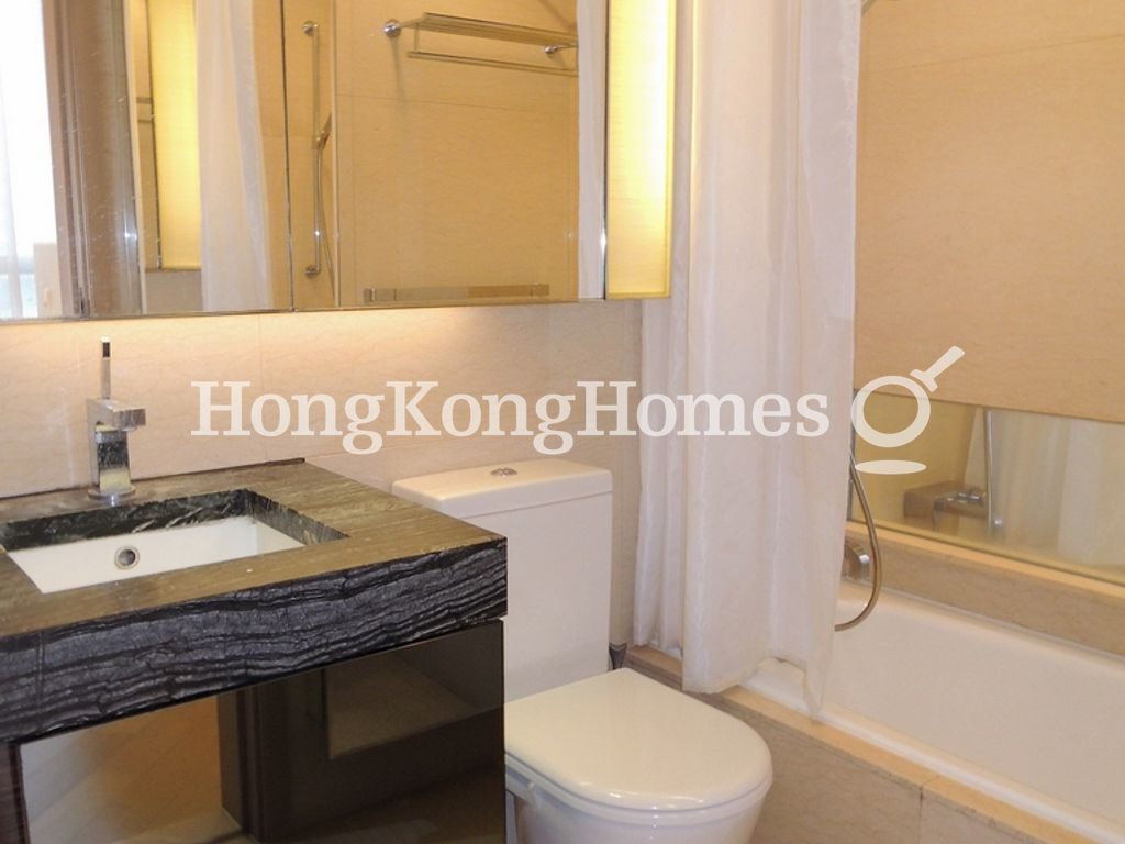 Master Bathroom — The Cullinan I, Tsim Sha Tsui