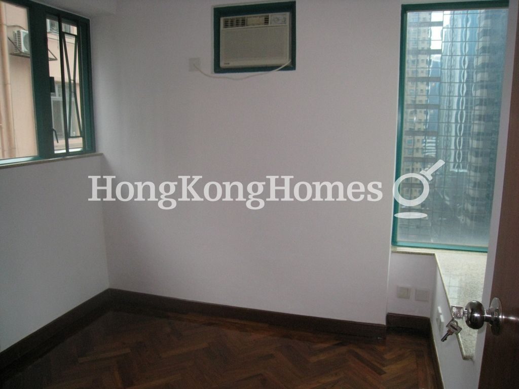 Master Bedroom — The Grandeur, Causeway Bay
