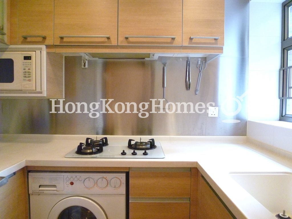 Kitchen — The Zenith - Block 2, Wan Chai