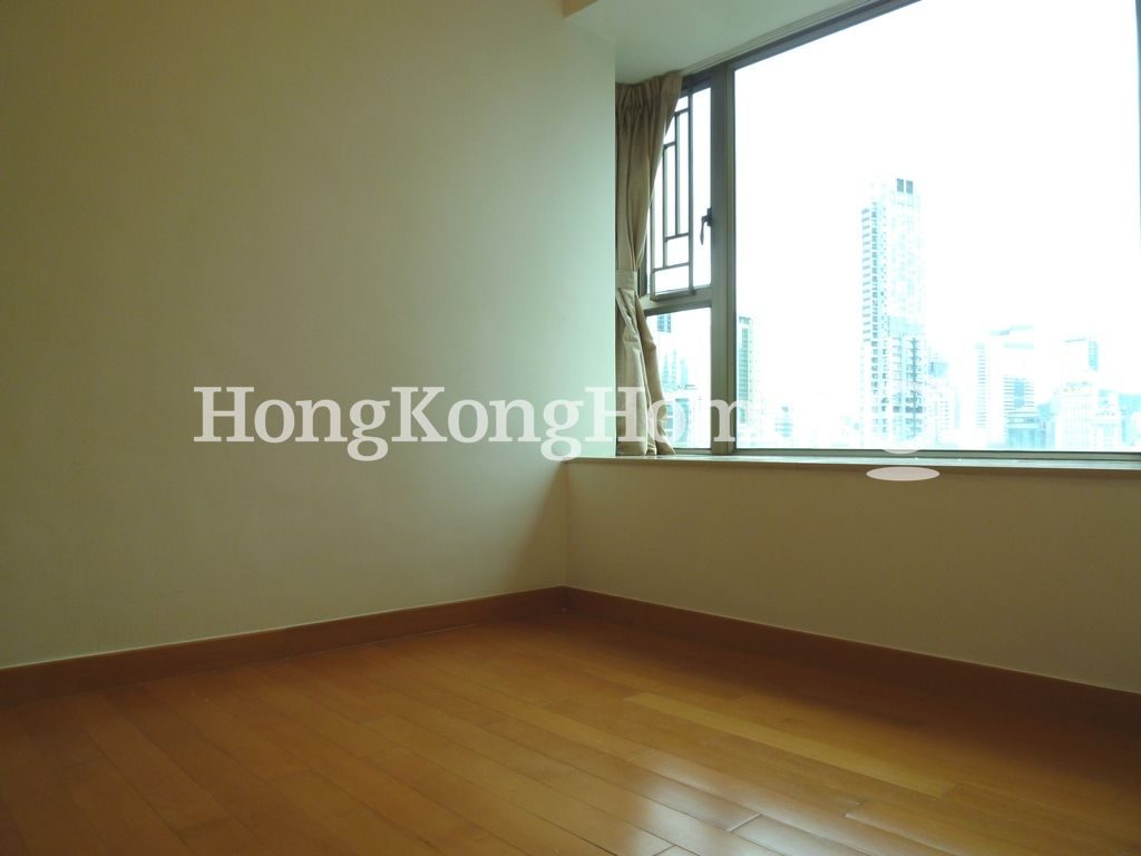 Master Bedroom — The Zenith - Block 2, Wan Chai