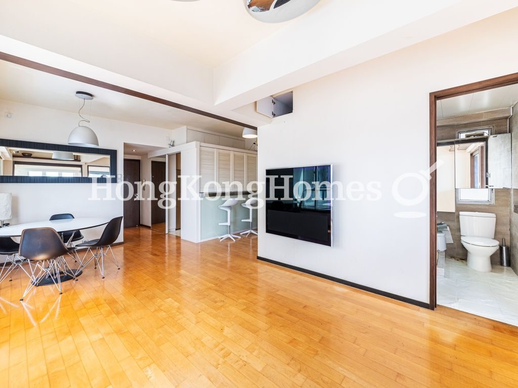 Living and Dining Room — Vantage Park - Block 02, Mid-levels West