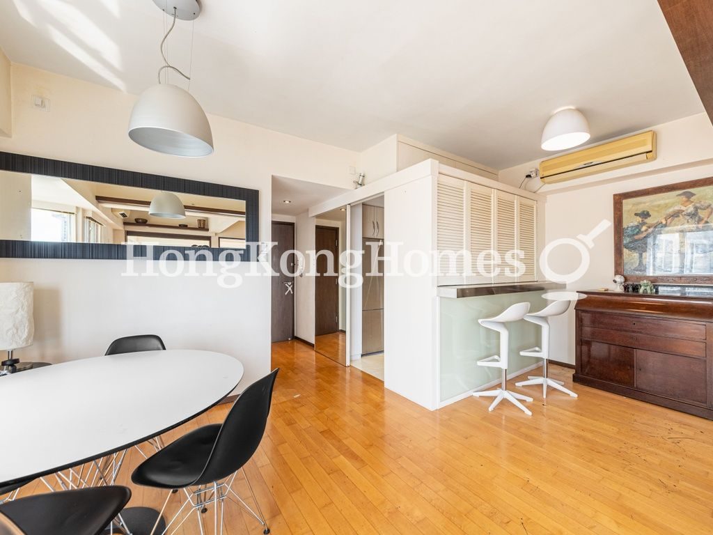 Living and Dining Room — Vantage Park - Block 02, Mid-levels West