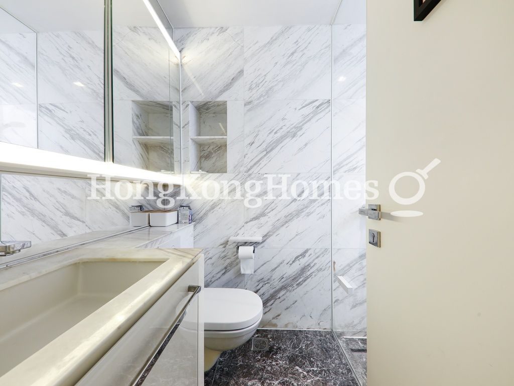 Guest Bathroom — yoo Residence, Causeway Bay