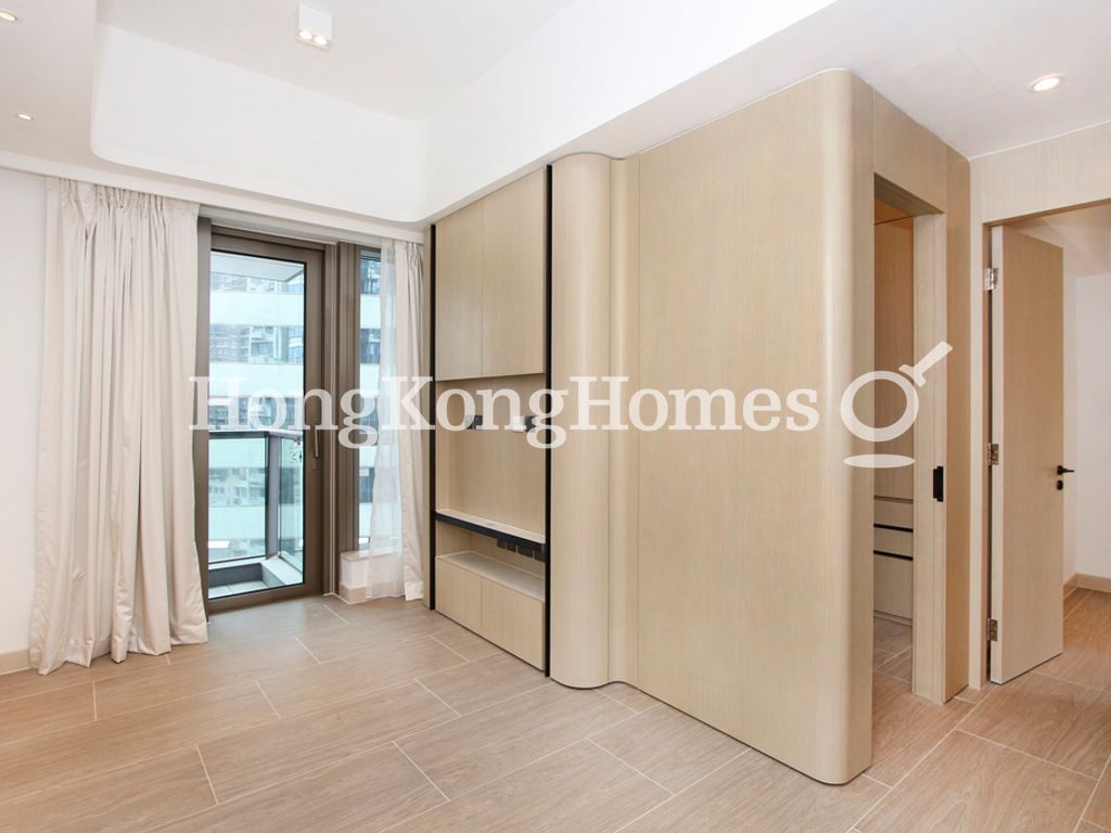 Living and Dining Room — TownPlace SOHO, Mid-levels West