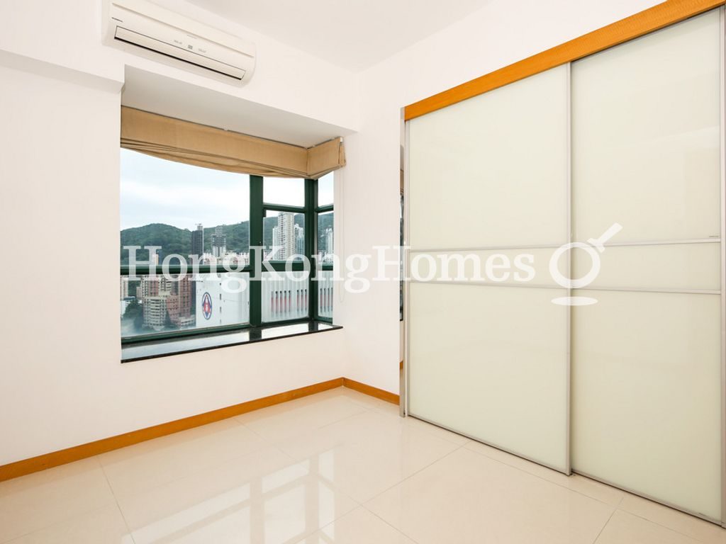 photo 4 — Caroline Garden, Causeway Bay