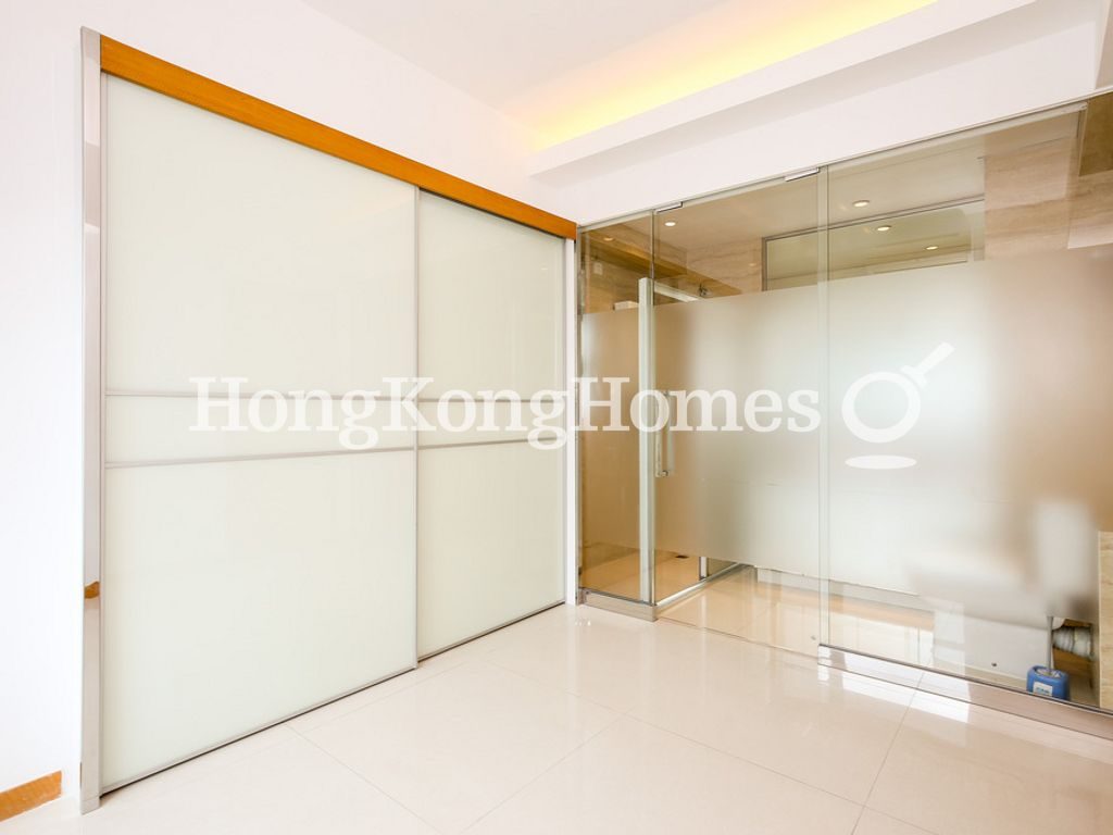 photo 5 — Caroline Garden, Causeway Bay