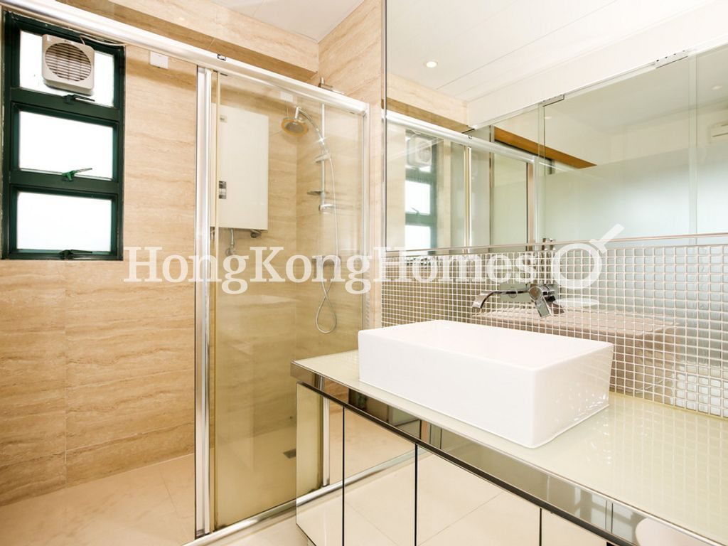 photo 6 — Caroline Garden, Causeway Bay