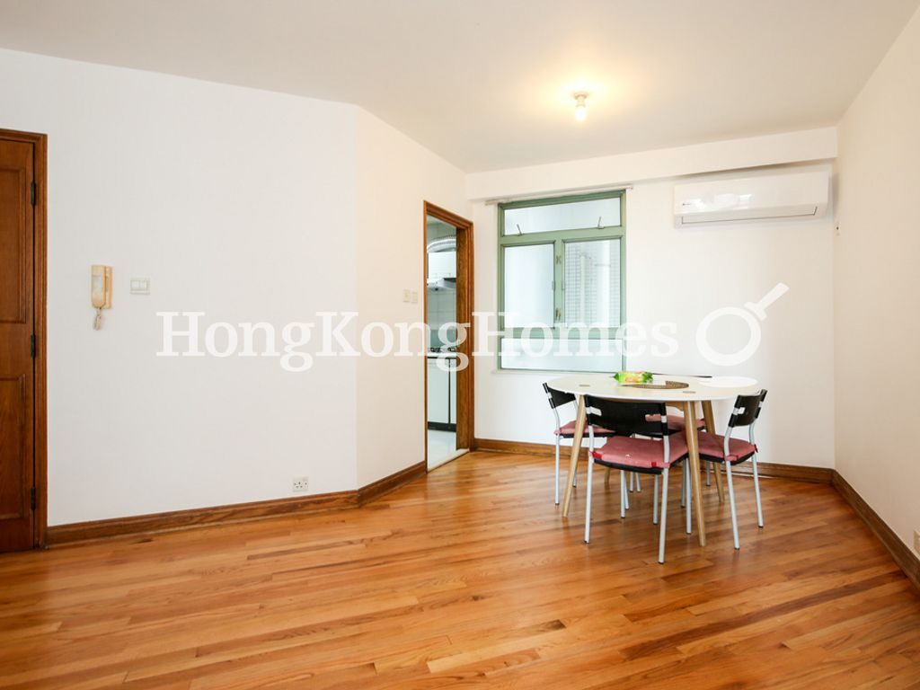 Living and Dining Room — Goldwin Heights, Mid-levels West