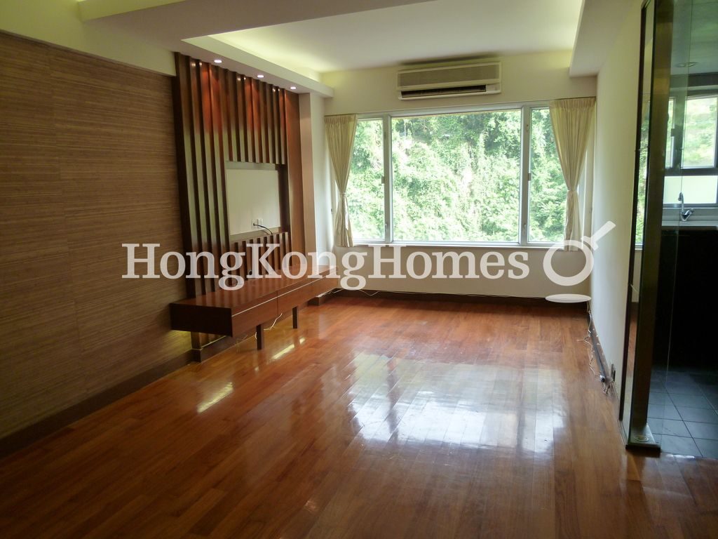 Living Room — Grandview Tower - Block A, Mid-levels East