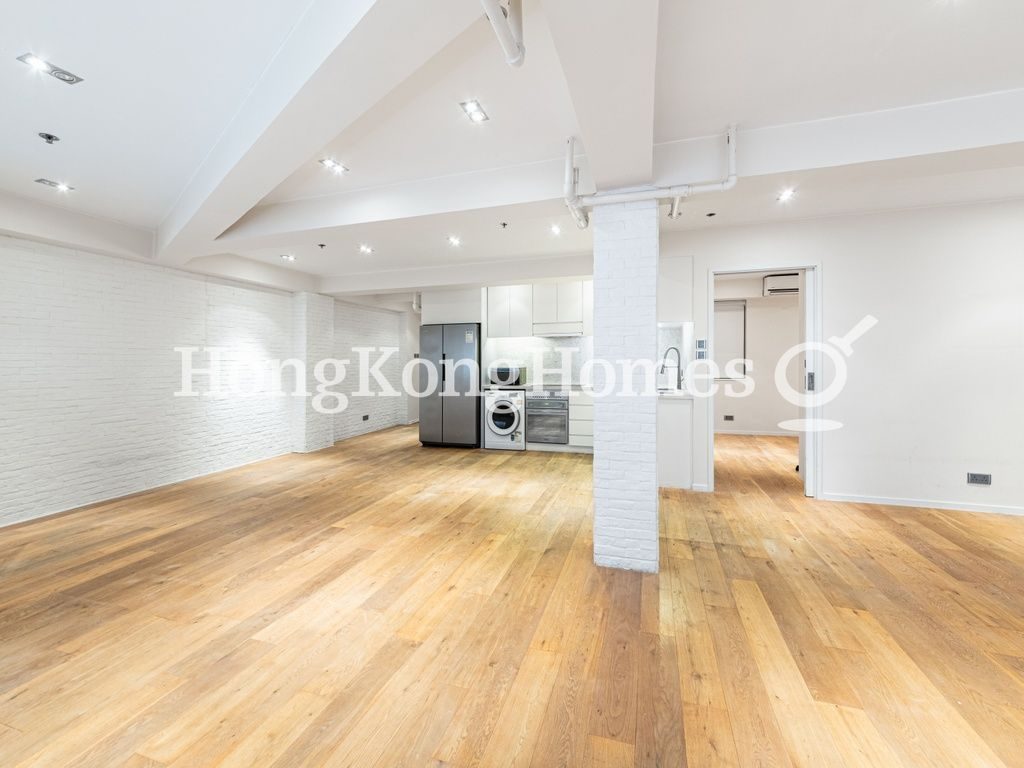 Living and Dining Room — Kai Fat Building, Sheung Wan